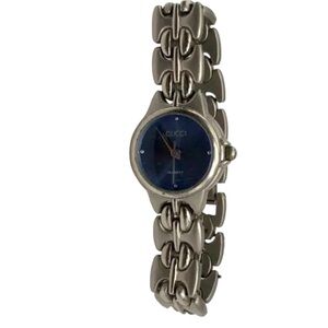 Vintage Gucci Silver Bracelet Watch